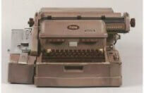 NC工作機のデータ入力用に改造して販売したフレクソライター